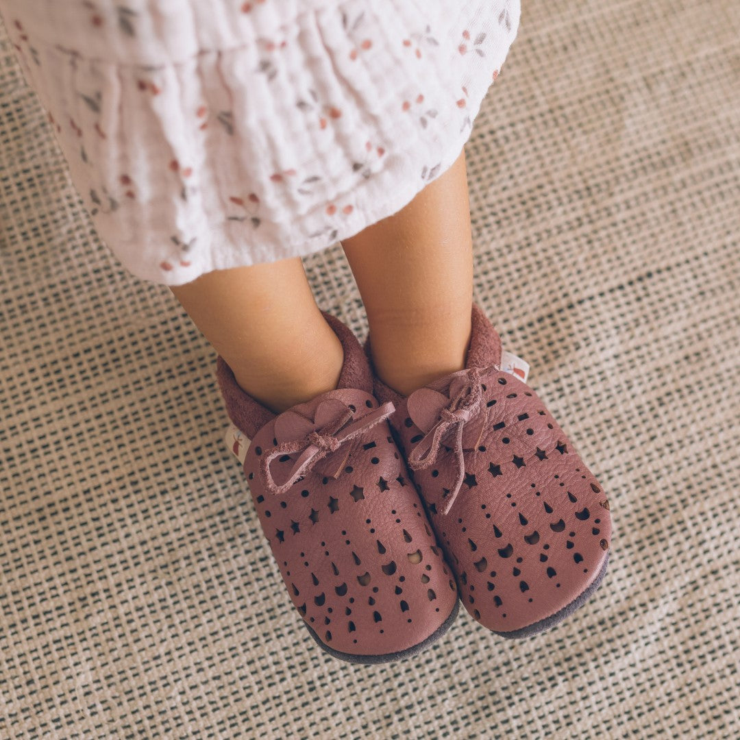 Puhatalpú cipő, Sandals, Szőlő