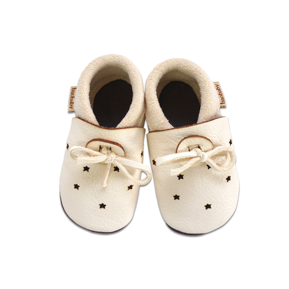 Puhatalpú cipő, Sandals, Fehér Csillag