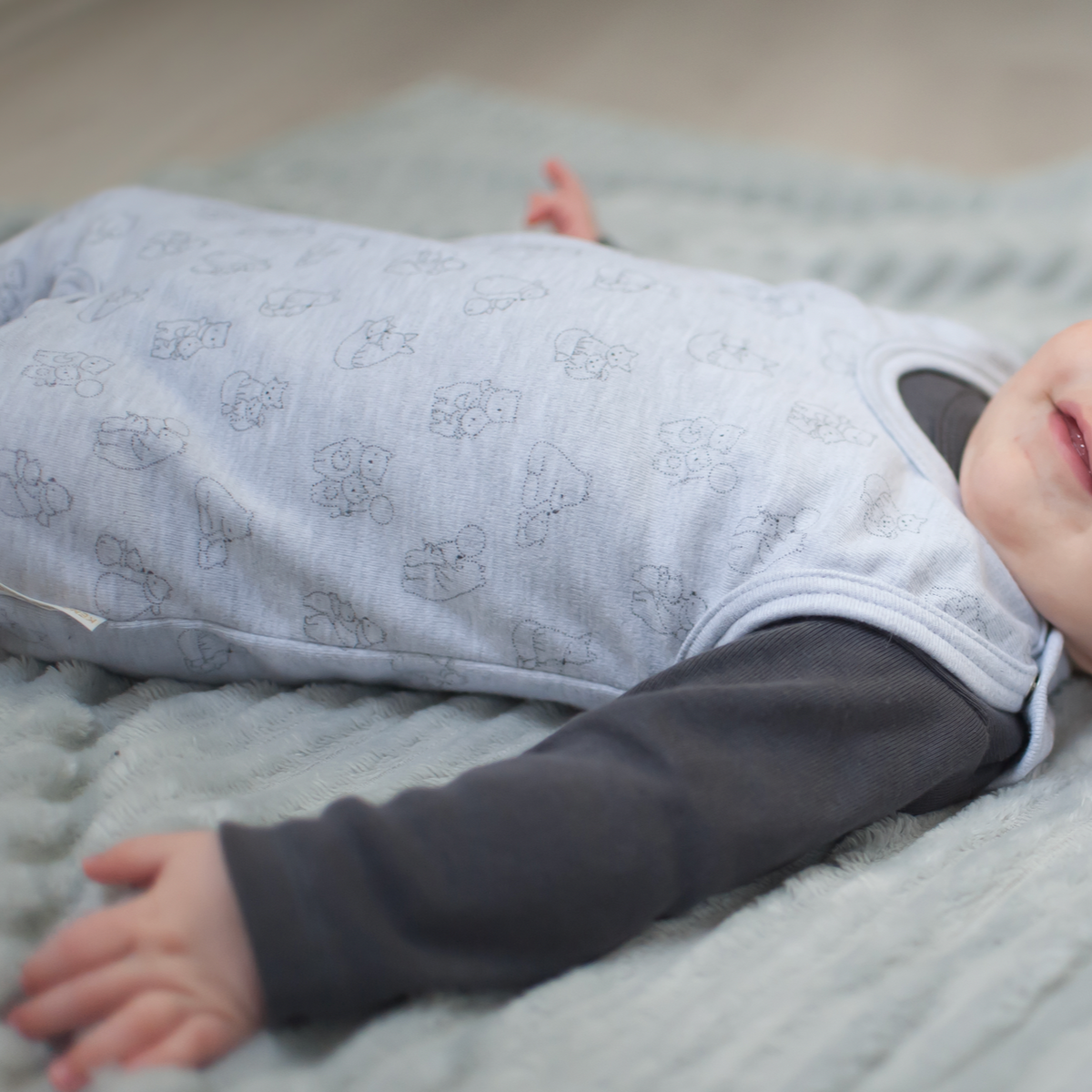 Sleeveless sleepsuit